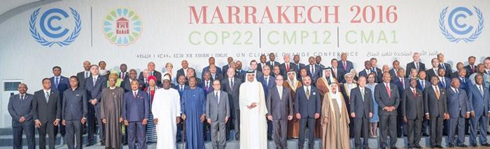 写真 モロッコ・マラケシュのCOP22、CMA1会場の集まった締約各国の政府代表ら(国連提供) 