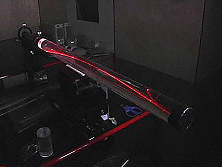 サイエンスニュース2011（特集） （23）シリーズ最先端研究室訪問 慶應義塾大学理工学部 小池康博研究室