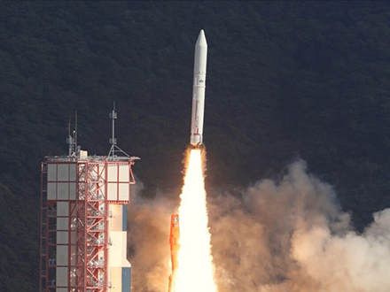 英通信衛星を載せたH2A打ち上げ成功 国産ロケット、世界市場に信頼性示す
