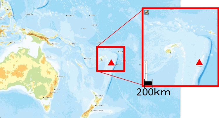 噴火したフンガ・トンガ－フンガ・ハアパイ火山（赤い三角印）＝気象庁提供
