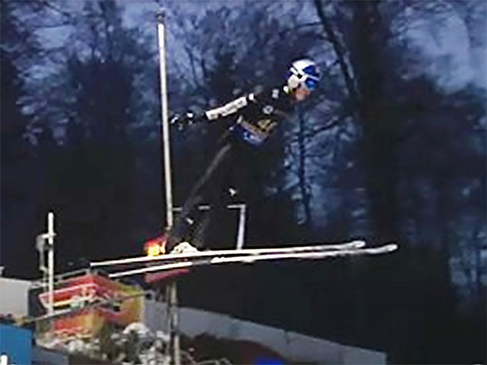 
　北京冬季五輪のスキージャンプ男子個人ノーマルヒルが6日行われ、小林陵侑（りょうゆう）選手が本大会