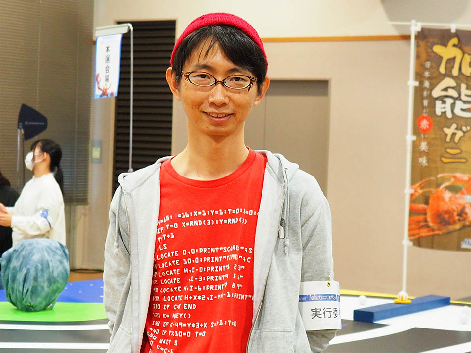 
かにロボコンも推進する、jig.jp創業者の福野泰介さん



　特集「未来を創る発明家たち」の第