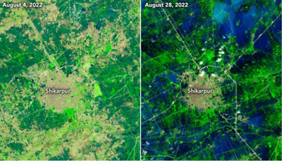 パキスタン南部シンド州シカルプルの洪水被害拡大前の8月4日（左）と後の同月22日（右）の衛星画像。22日には深い青色部分が増えて洪水が拡大しているのが分かる（NASA提供）