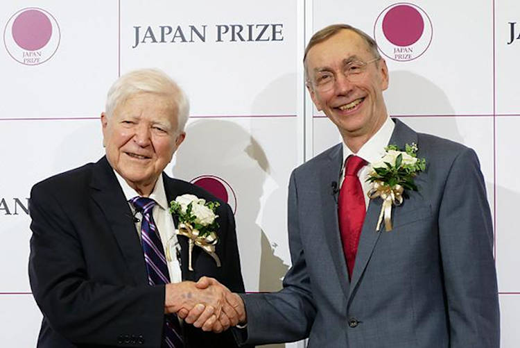 2020年日本国際賞受賞時のスバンテ・ペーボ氏（右）
