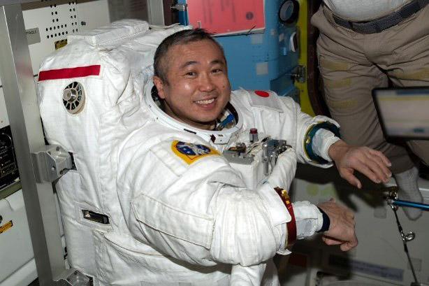 Mr. Wakata looks relieved after returning to the ISS after completing his first EVA in his life = January 21 (Photo courtesy of JAXA and NASA)