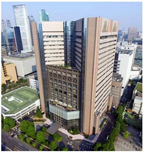 国立がん研究センター中央病院（東京都中央区、国立がん研究センター提供）