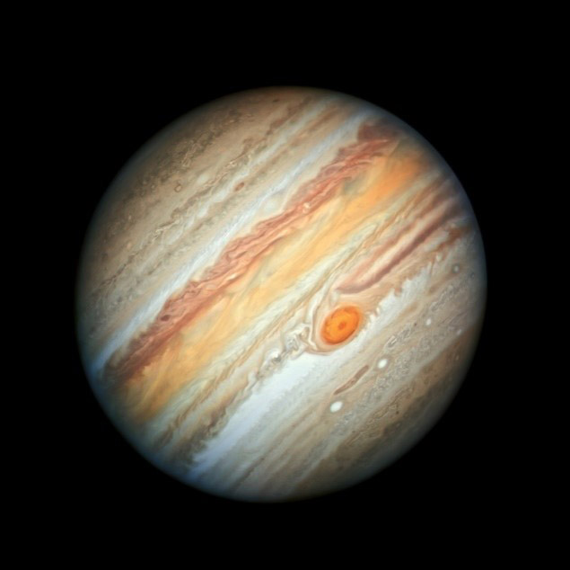 ハッブル宇宙望遠鏡が2019年に撮影した木星（NASA、ESAなど提供）
