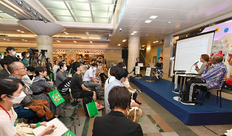 「サイエンスアゴラin京都　アカデミアの現場からみたグローバリズム」のセッション会場（京都大学アカデミックデイ事務局提供）